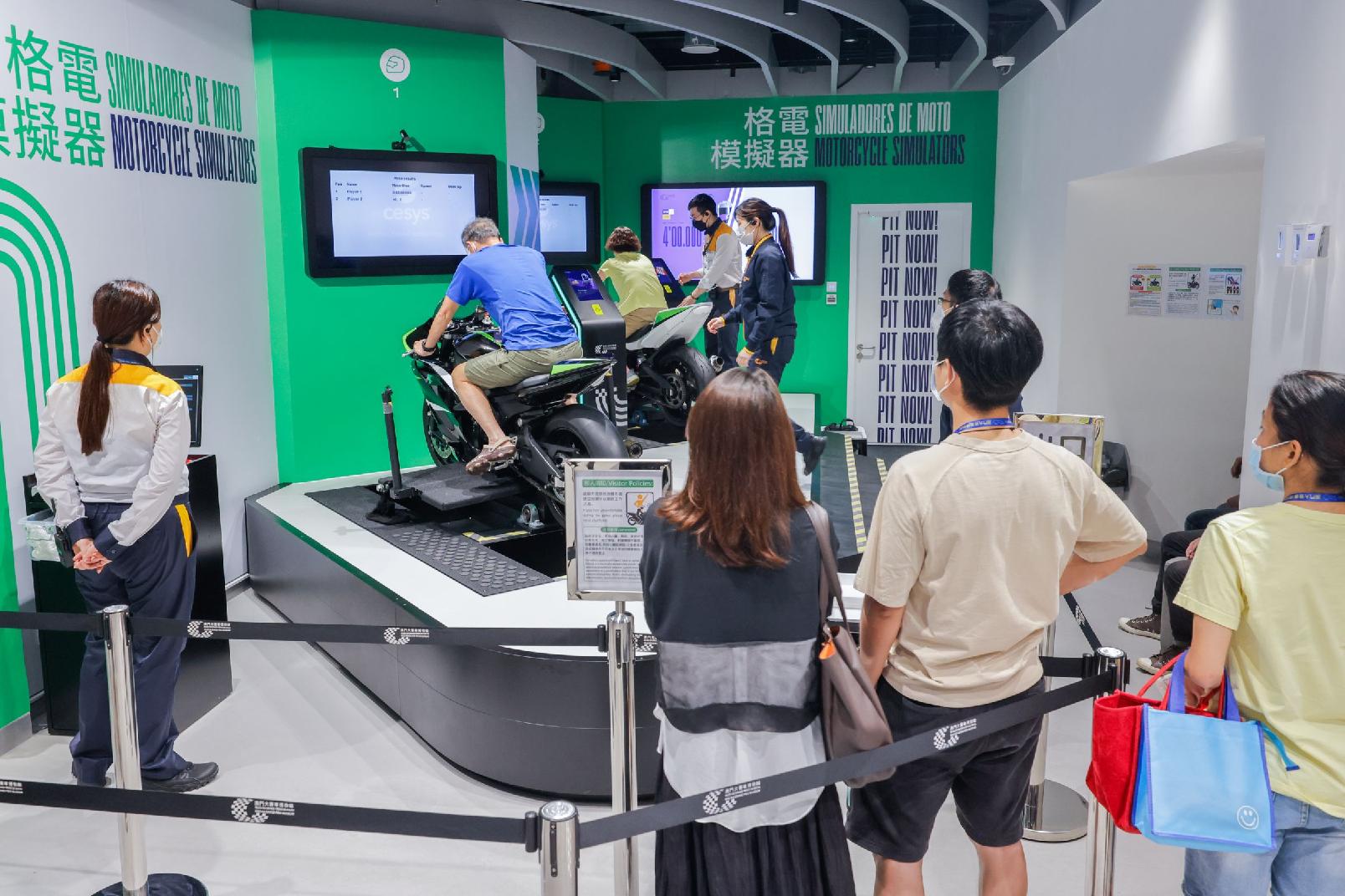Experience the brand-new Motorcycle Racing Simulator